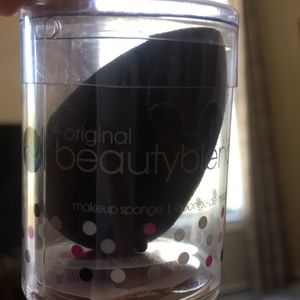 BEAUTY BLENDER